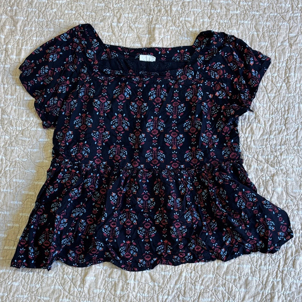 NATURAL LIFE black, red, and blue floral top